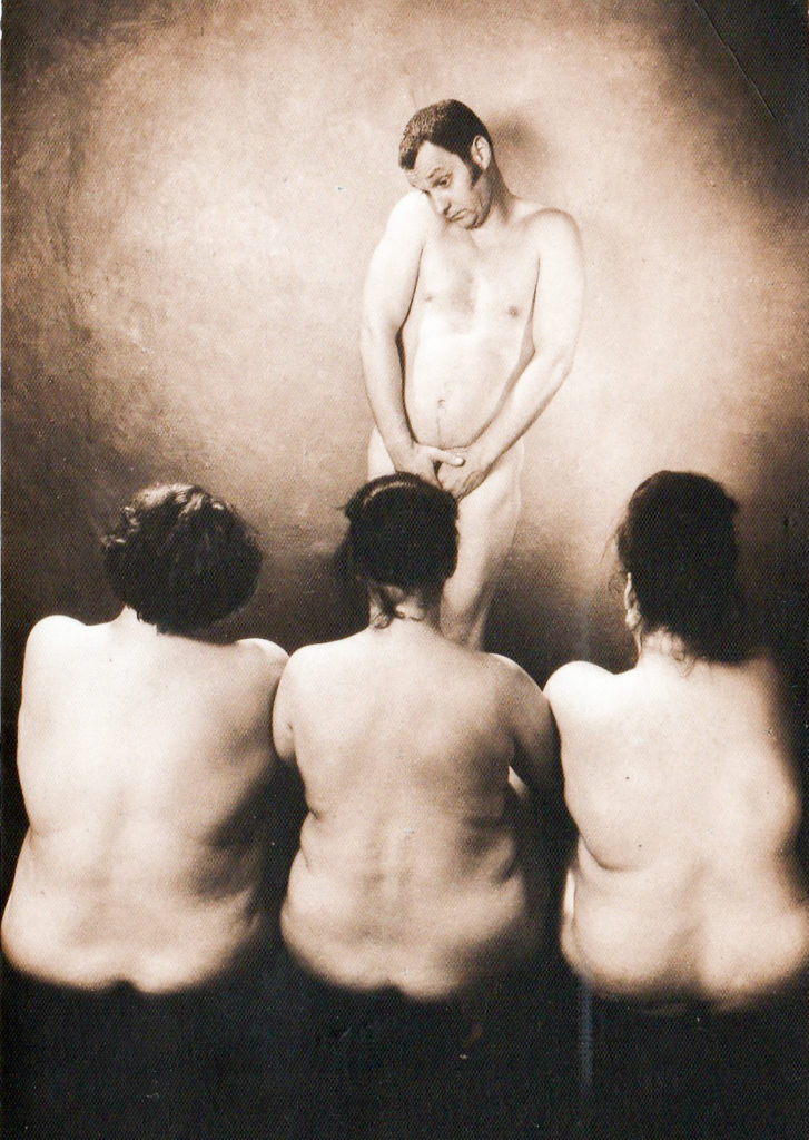 large-image Gehemmt – so sieht unser Fotograf das Thema. Das Bild wurde 1992 in der Ukraine aufgenommen. – Bild: Walter Winkler