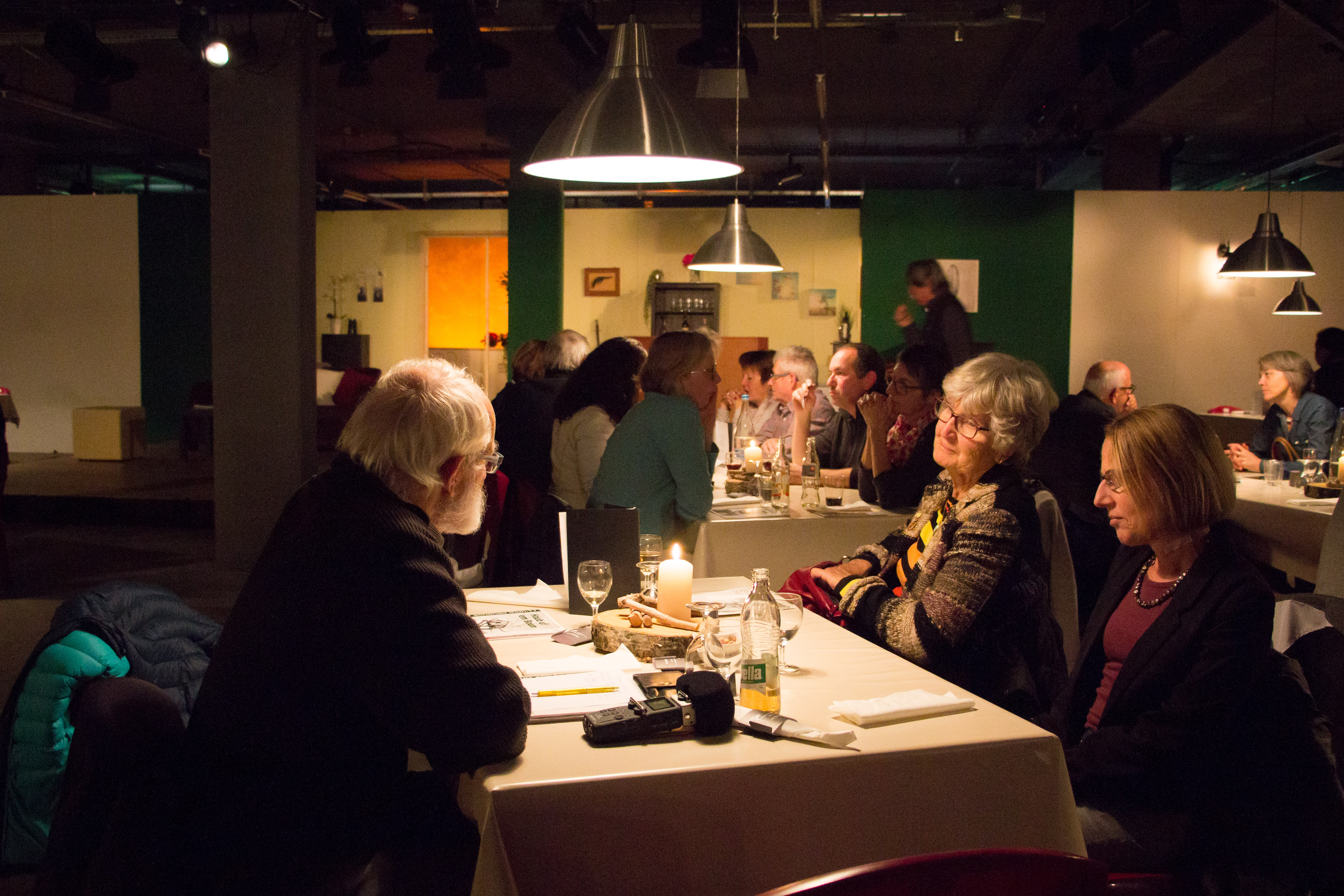 Generationen gegeneinander – früher und heute