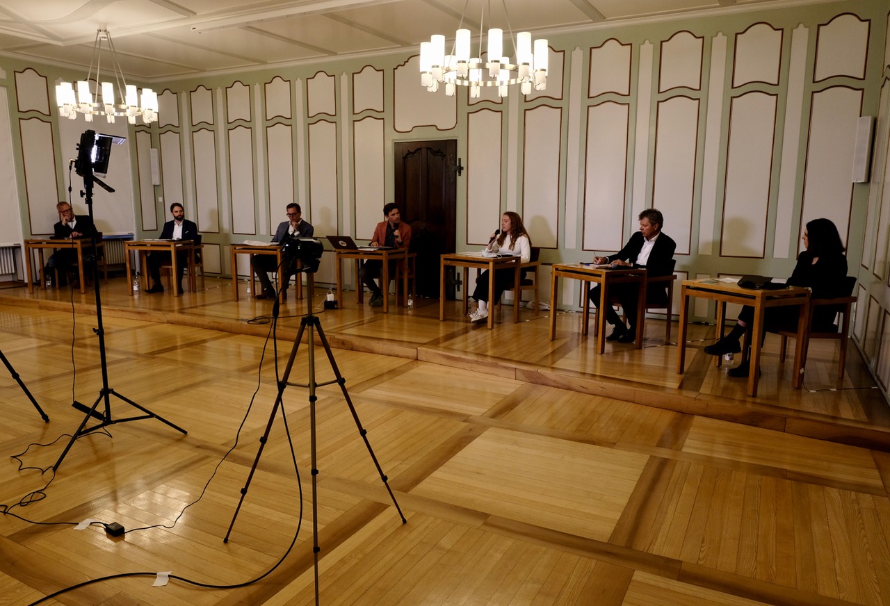 Tut Thun genug für den Klimaschutz? Das Generationenforum aus dem Stadtratssaal zum Nachschauen